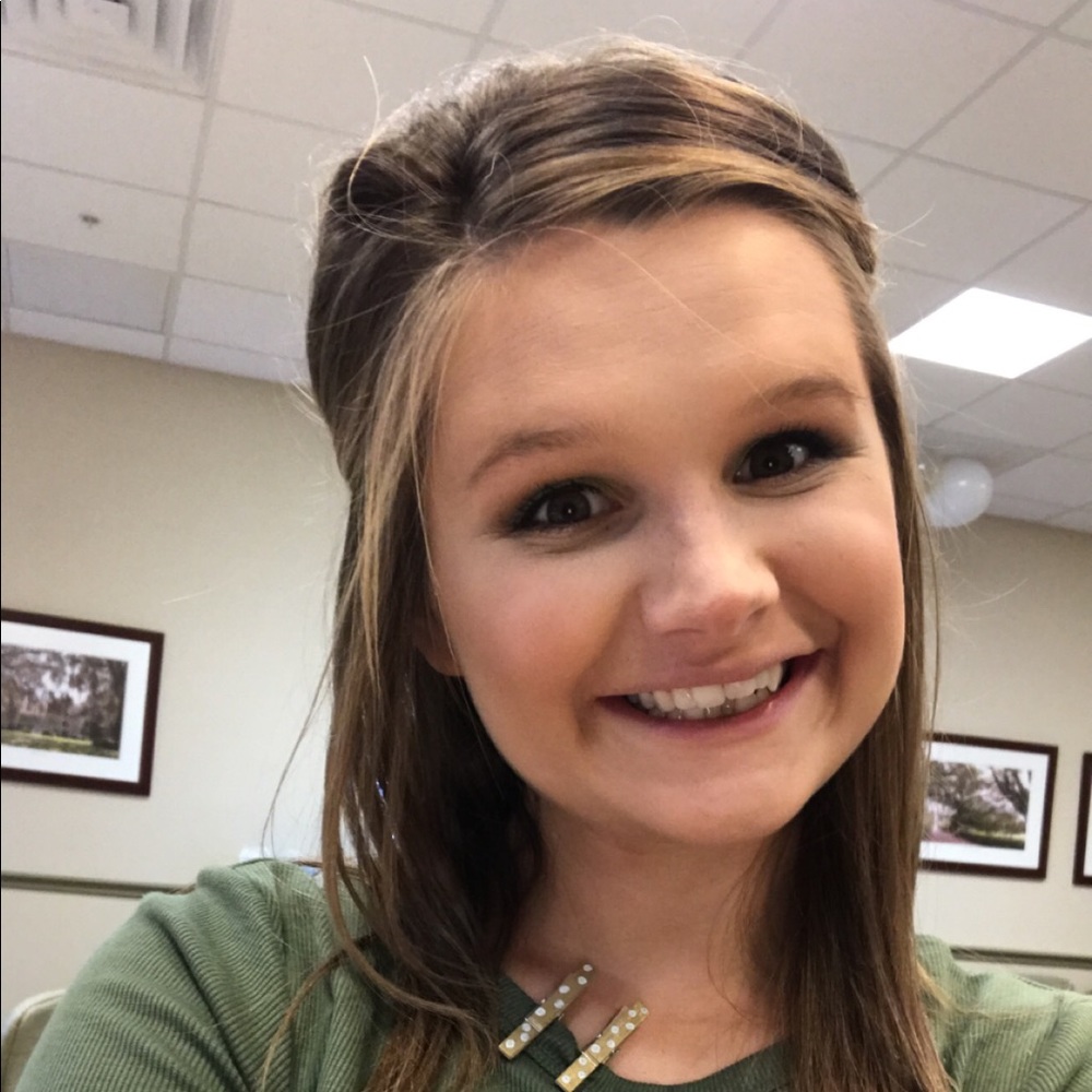 Meet your Posher, Victoria